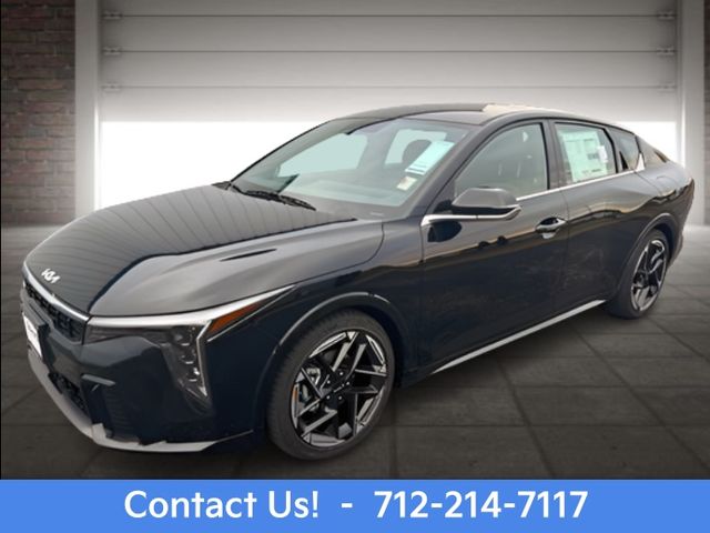 2025 Kia K4 GT-Line's photo