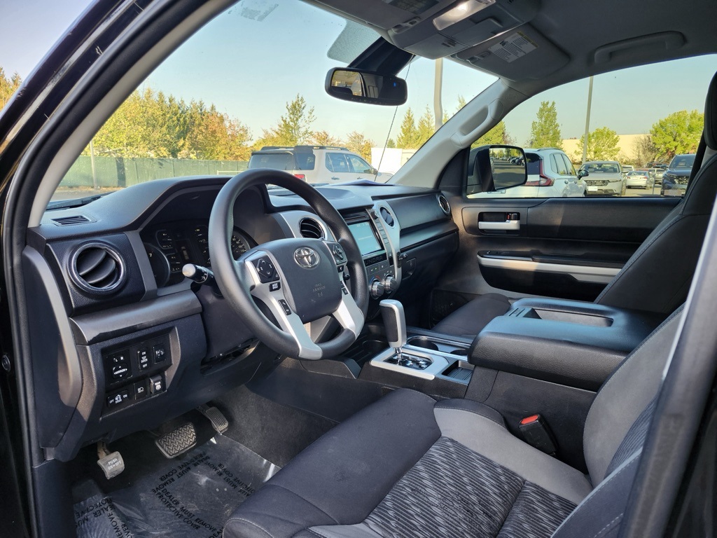 2019 Toyota Tundra SR5 photo 10