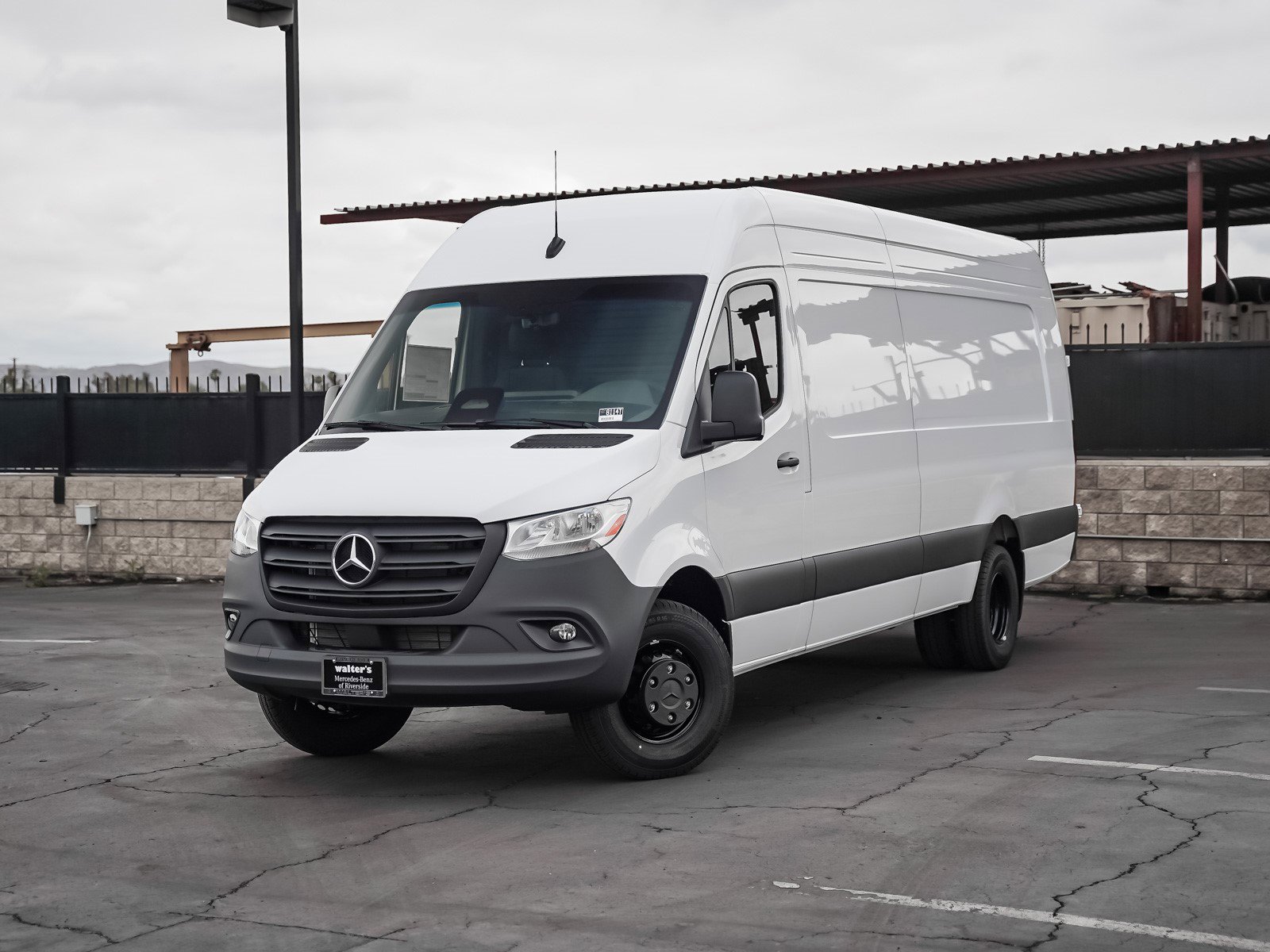 2025 Mercedes-Benz Sprinter Cargo Van Base's photo