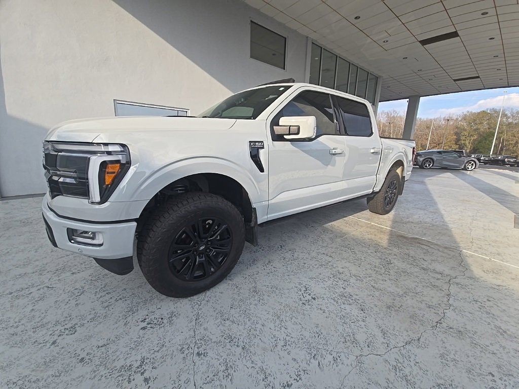 2024 Ford F-150 Platinum's photo