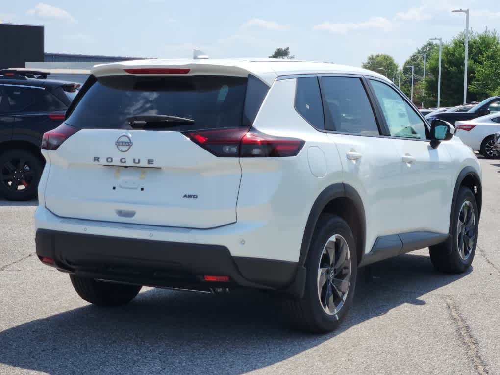 2025 Nissan Rogue SV photo 3