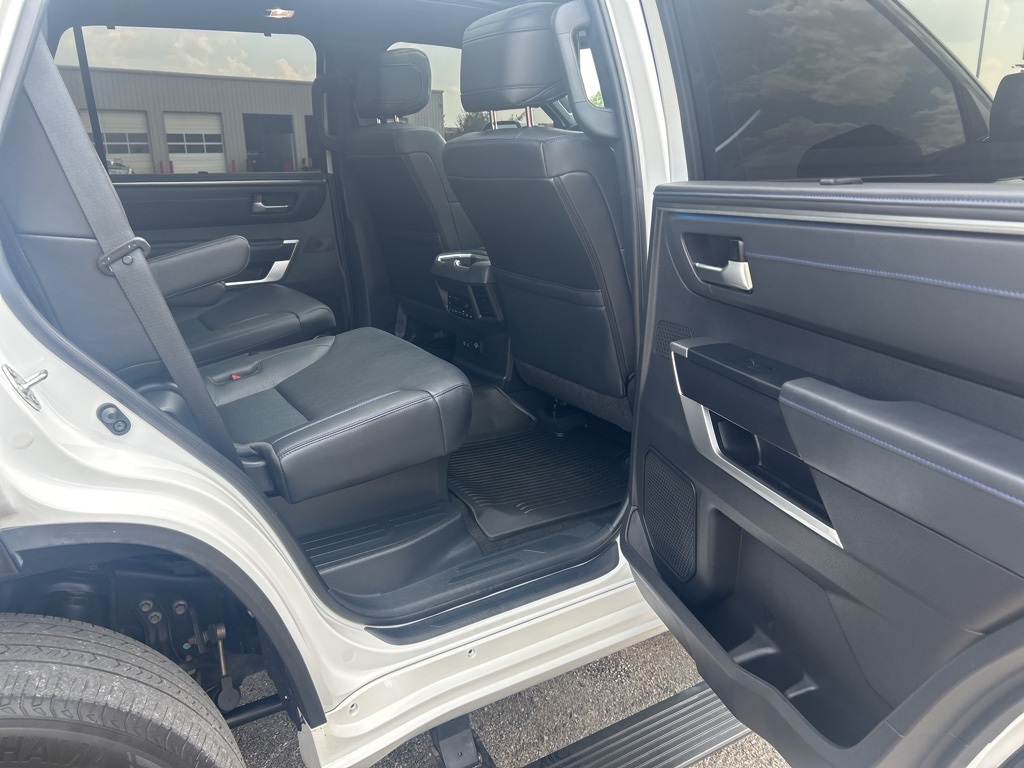 2023 Toyota Sequoia photo 21