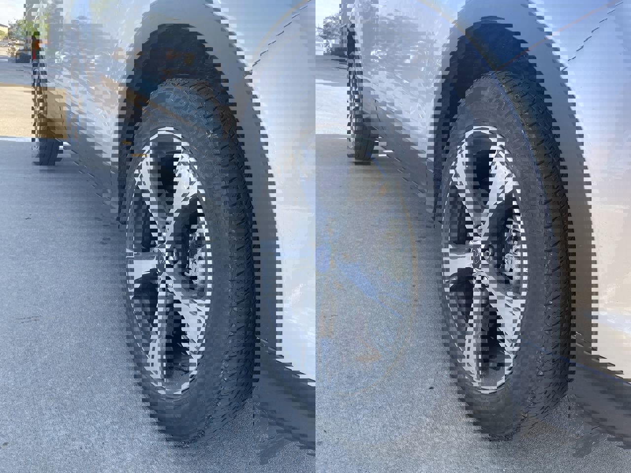 Used 2018 Ford Escape SEL with VIN 1FMCU9HD7JUC76114 for sale in Kansas City