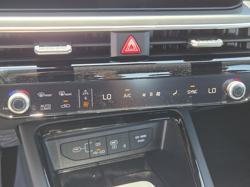 2026 Kia K5 GT-Line photo 12