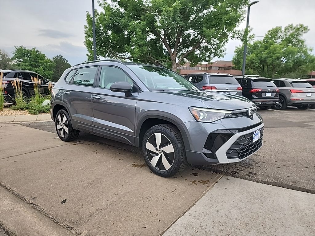 2025 Volkswagen Taos S photo 7