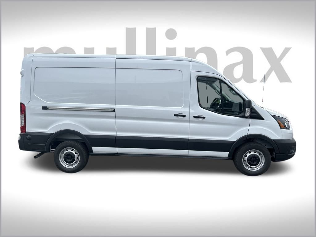 2025 Ford Transit photo 2