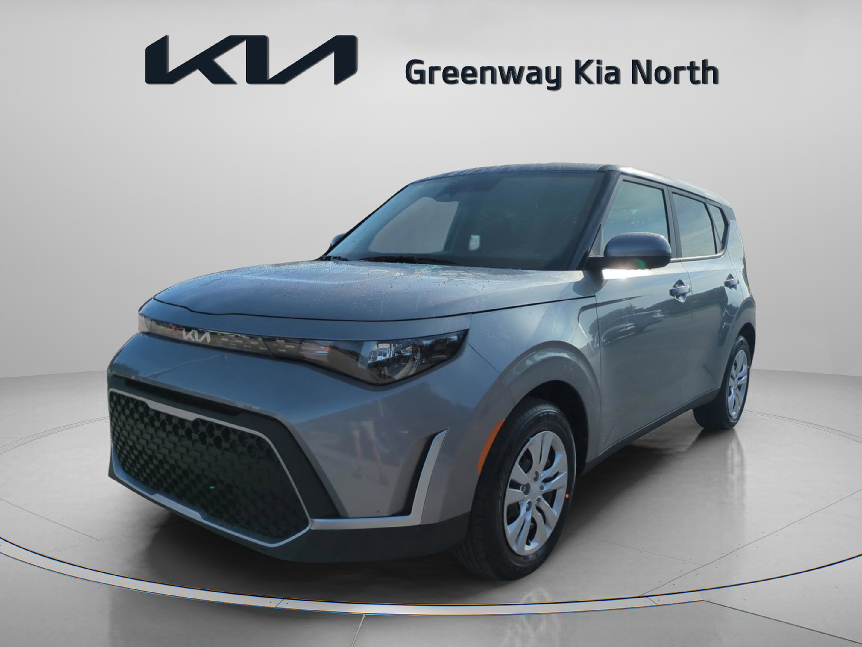 2025 Kia Soul LX photo 3