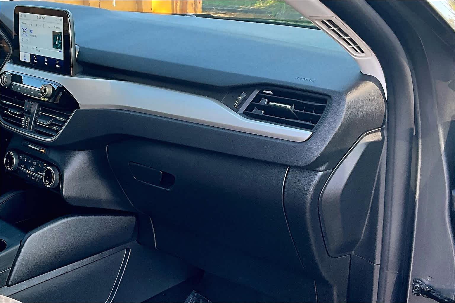 2022 Ford Escape SE photo 17