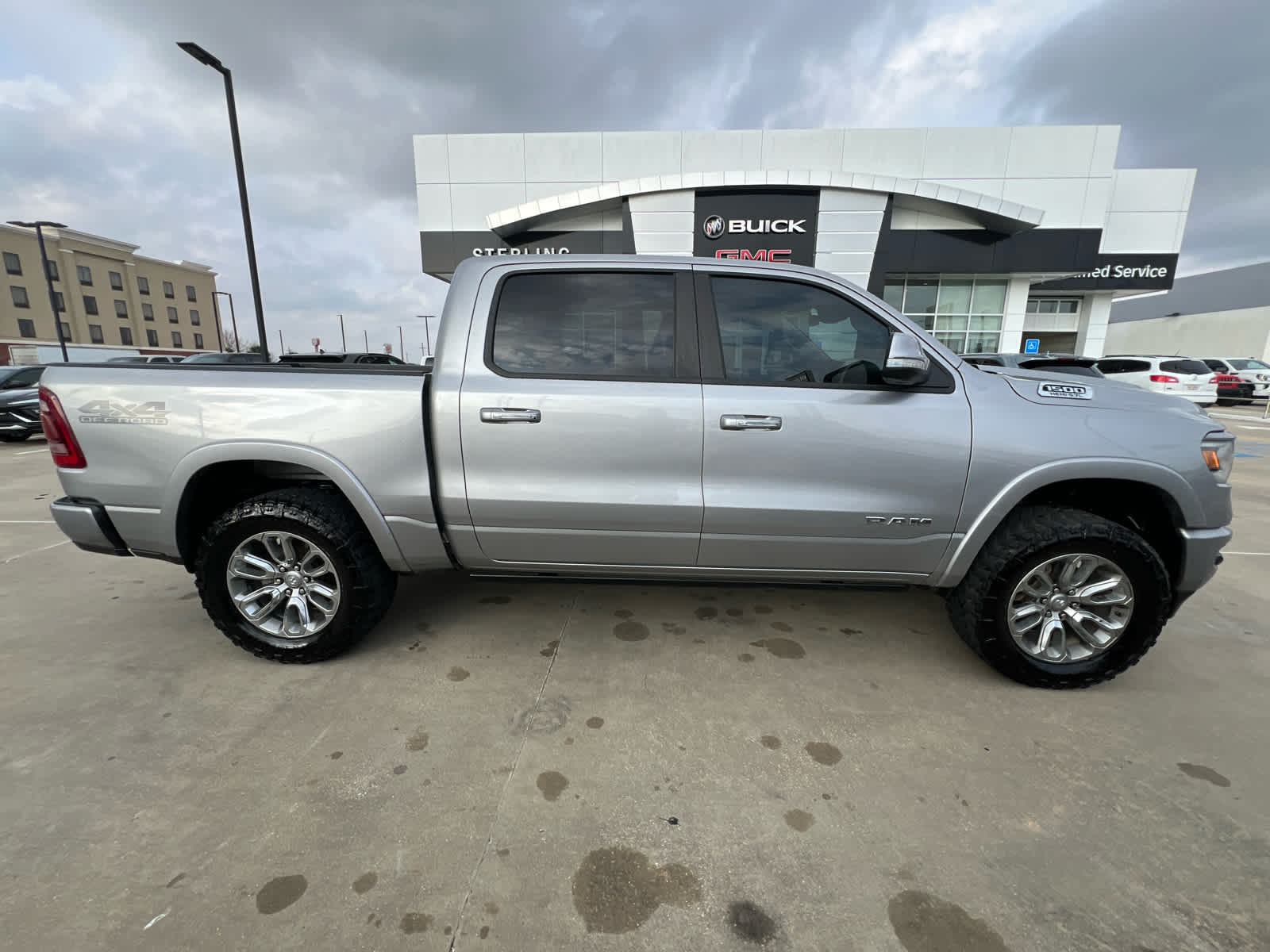 2022 RAM Ram 1500 Pickup Laramie