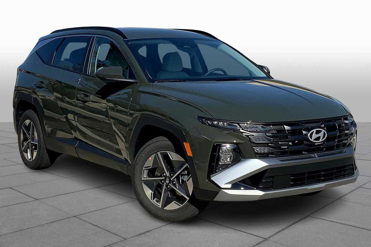 2026 Hyundai Tucson SEL photo 2