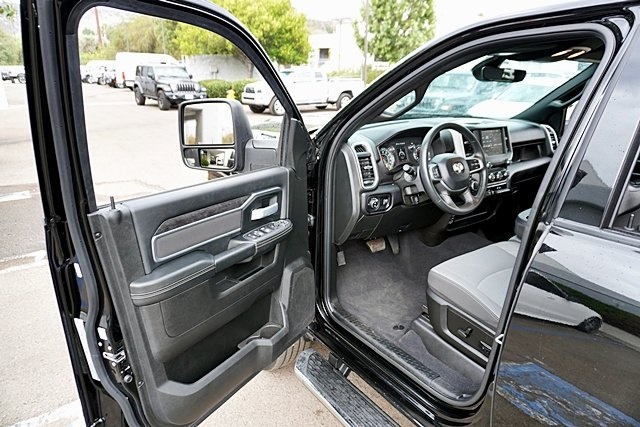 2024 Ram 2500 Big Horn photo 34
