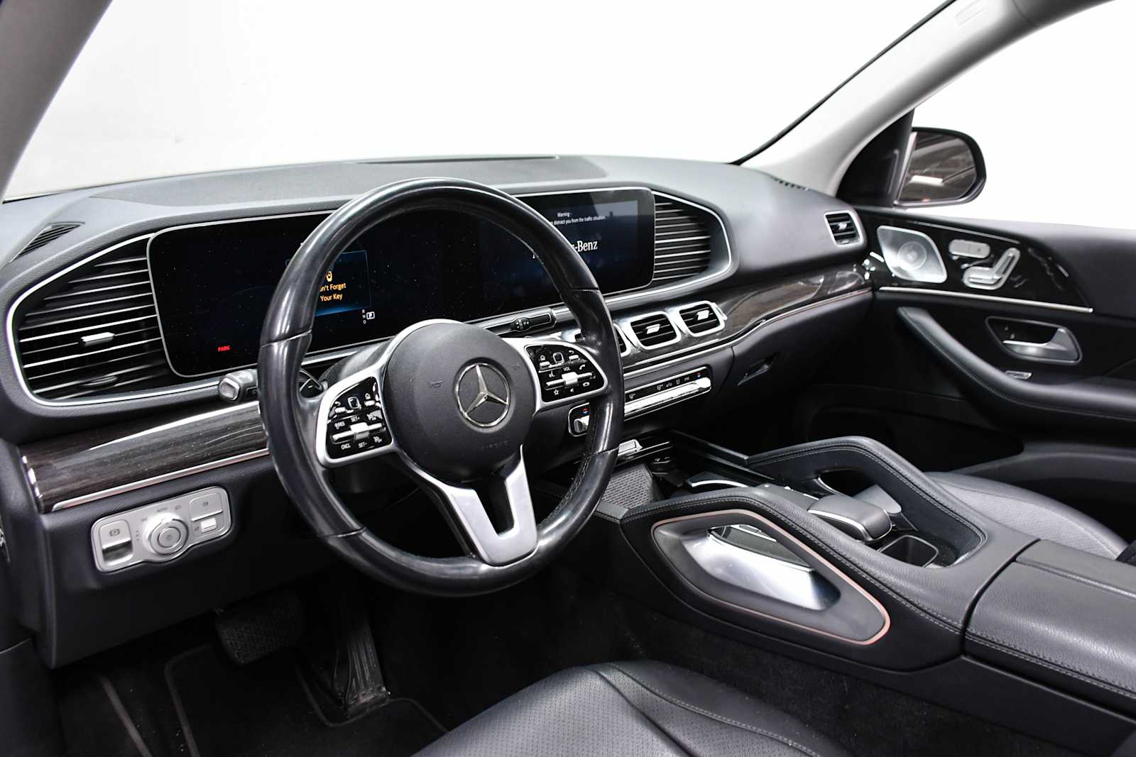 2020 Mercedes Benz GLE 450 4MATIC photo 3