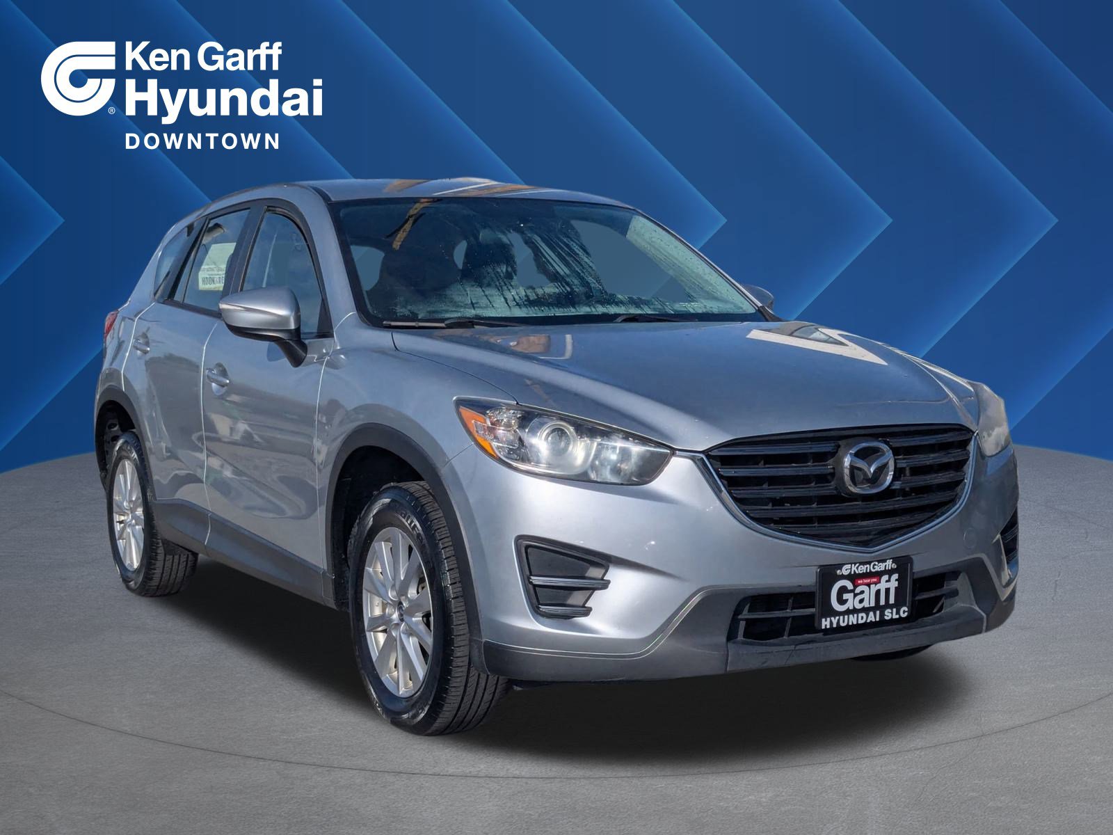 2016 Mazda CX-5 Sport's photo