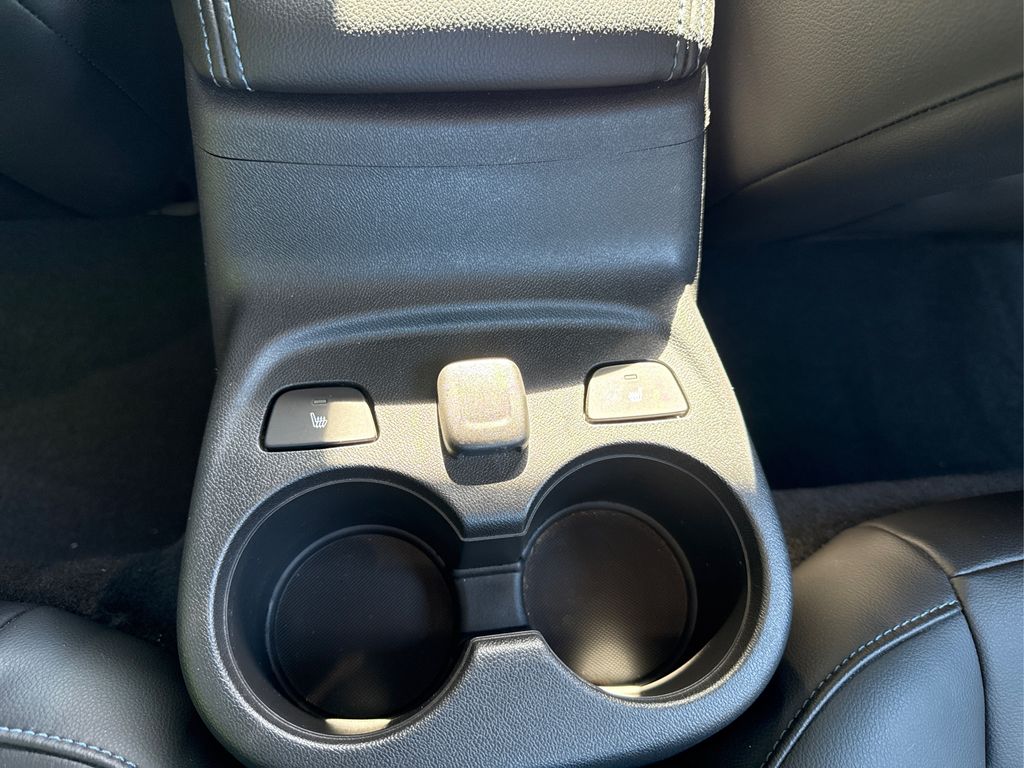 2016 Chevrolet Volt Premier photo 28