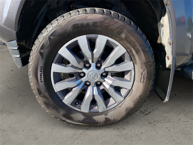 2020 Toyota Tacoma Limited photo 14