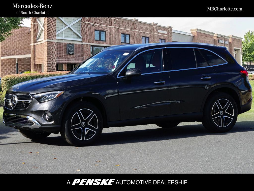 2026 Mercedes-Benz GLC Base's photo