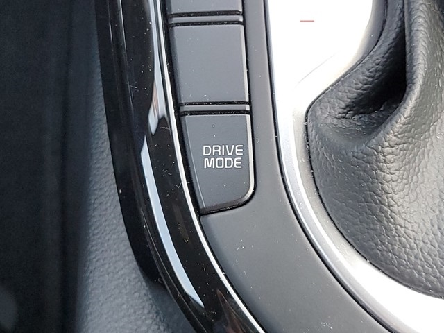 2024 Kia Forte GT-Line photo 29
