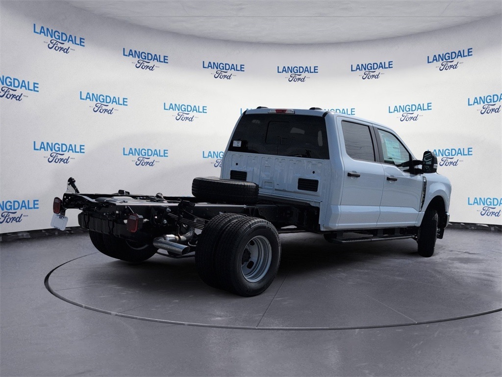 2026 Ford F-350 XL photo 4