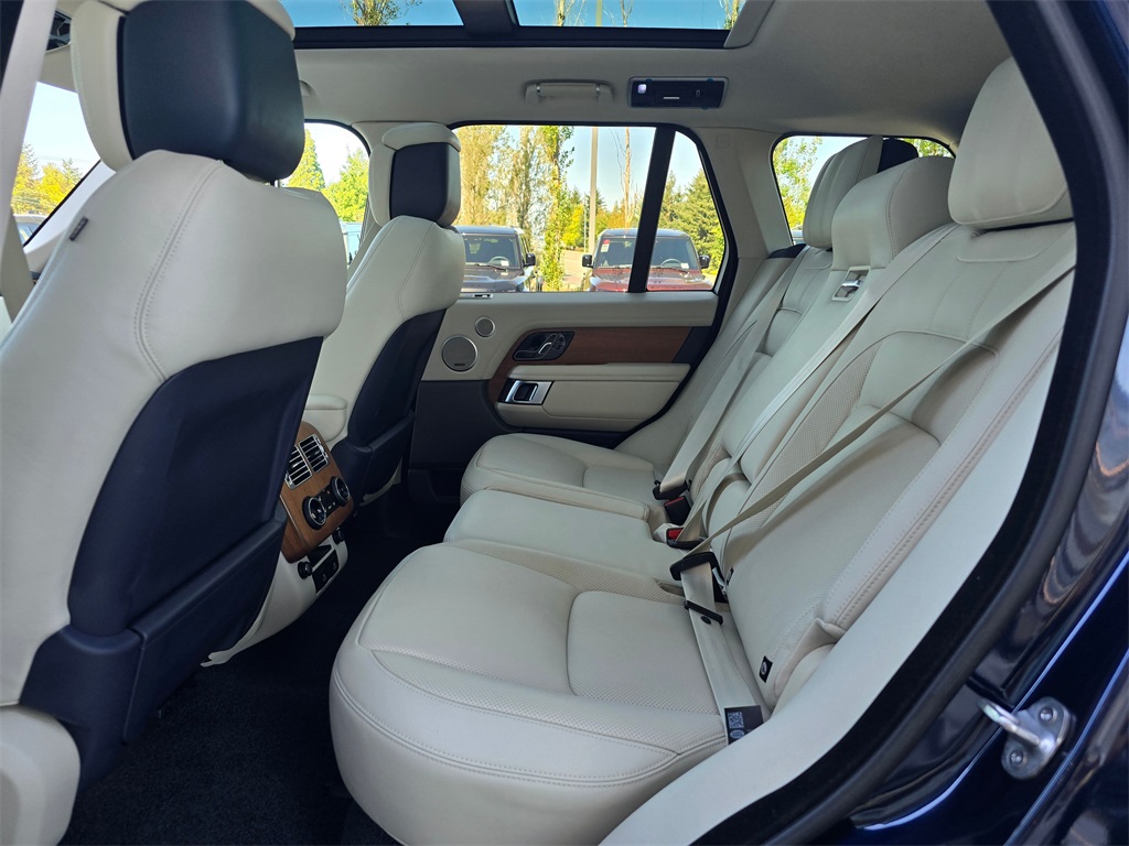2022 Land Rover Range Rover HSE Westminster Edition photo 24