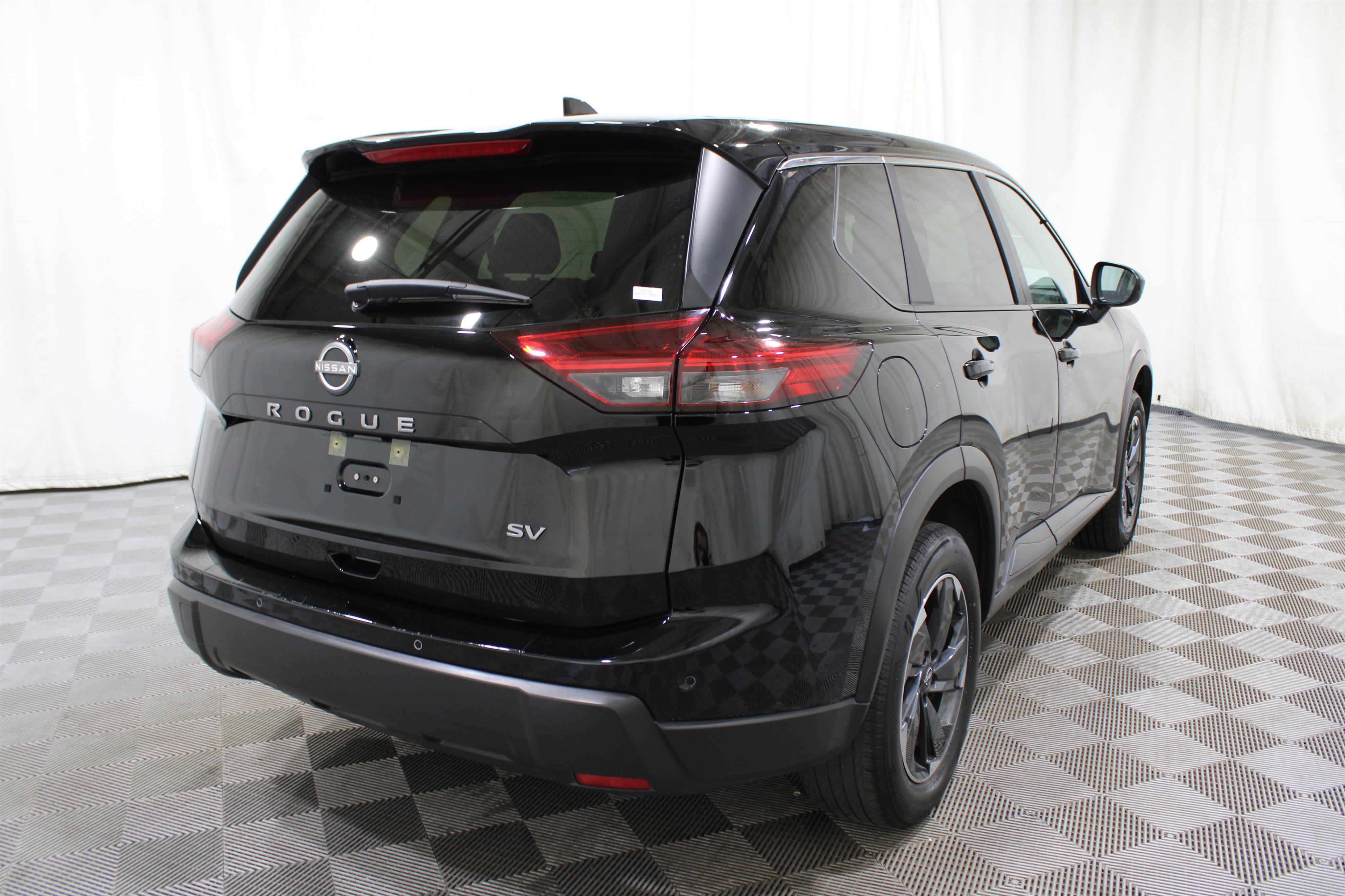 2024 Nissan Rogue SV photo 18