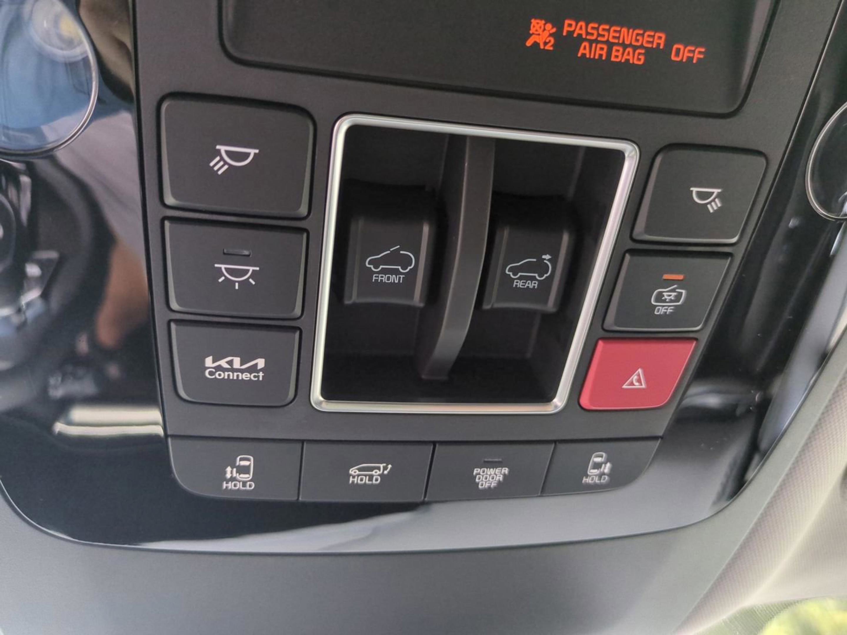 2026 Kia Carnival SX Prestige photo 14