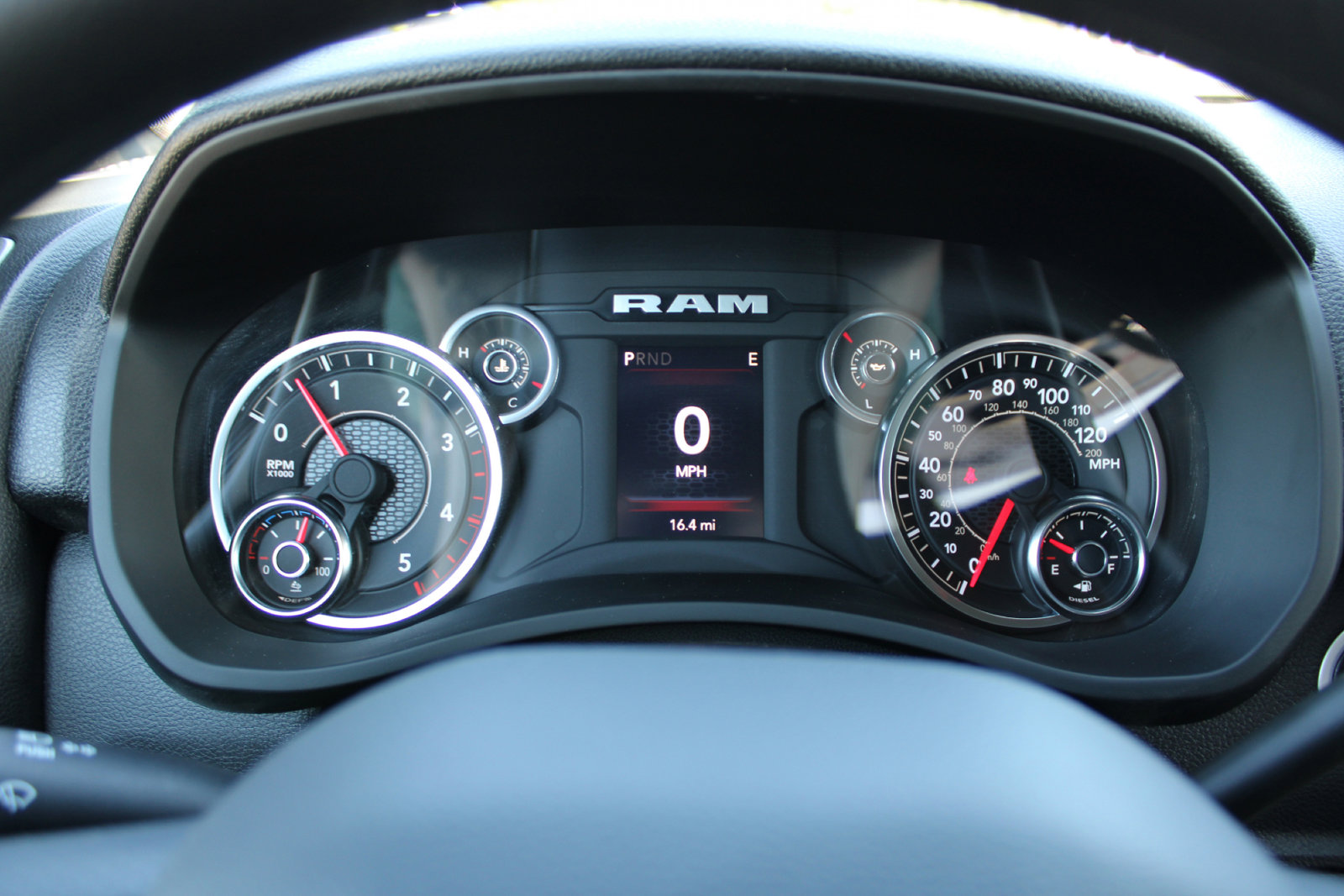 2024 Ram 2500 Tradesman photo 4