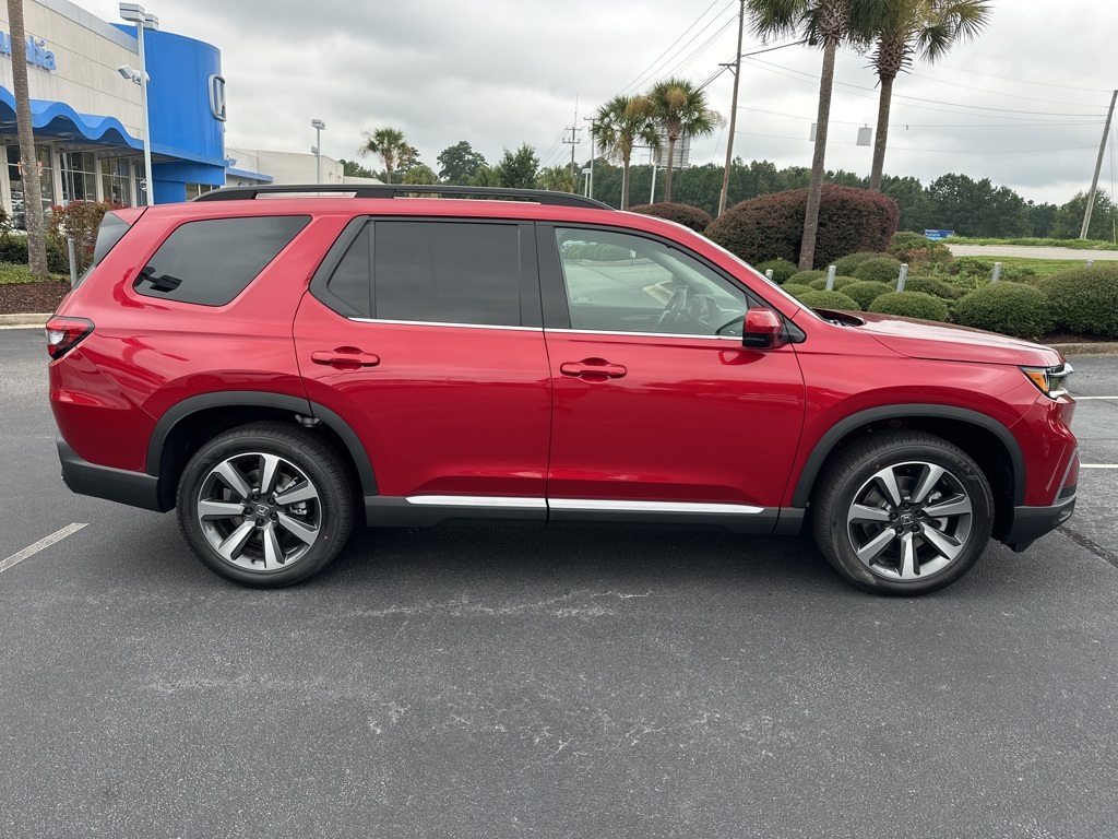 2025 Honda Pilot Elite photo 2