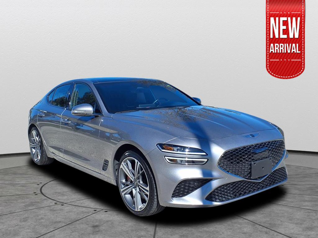 2024 GENESIS G70 Standard's photo