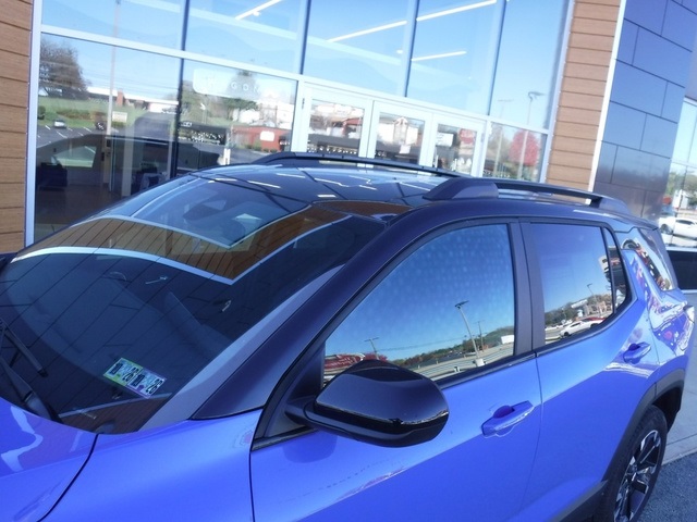 2025 Chevrolet Equinox RS photo 4