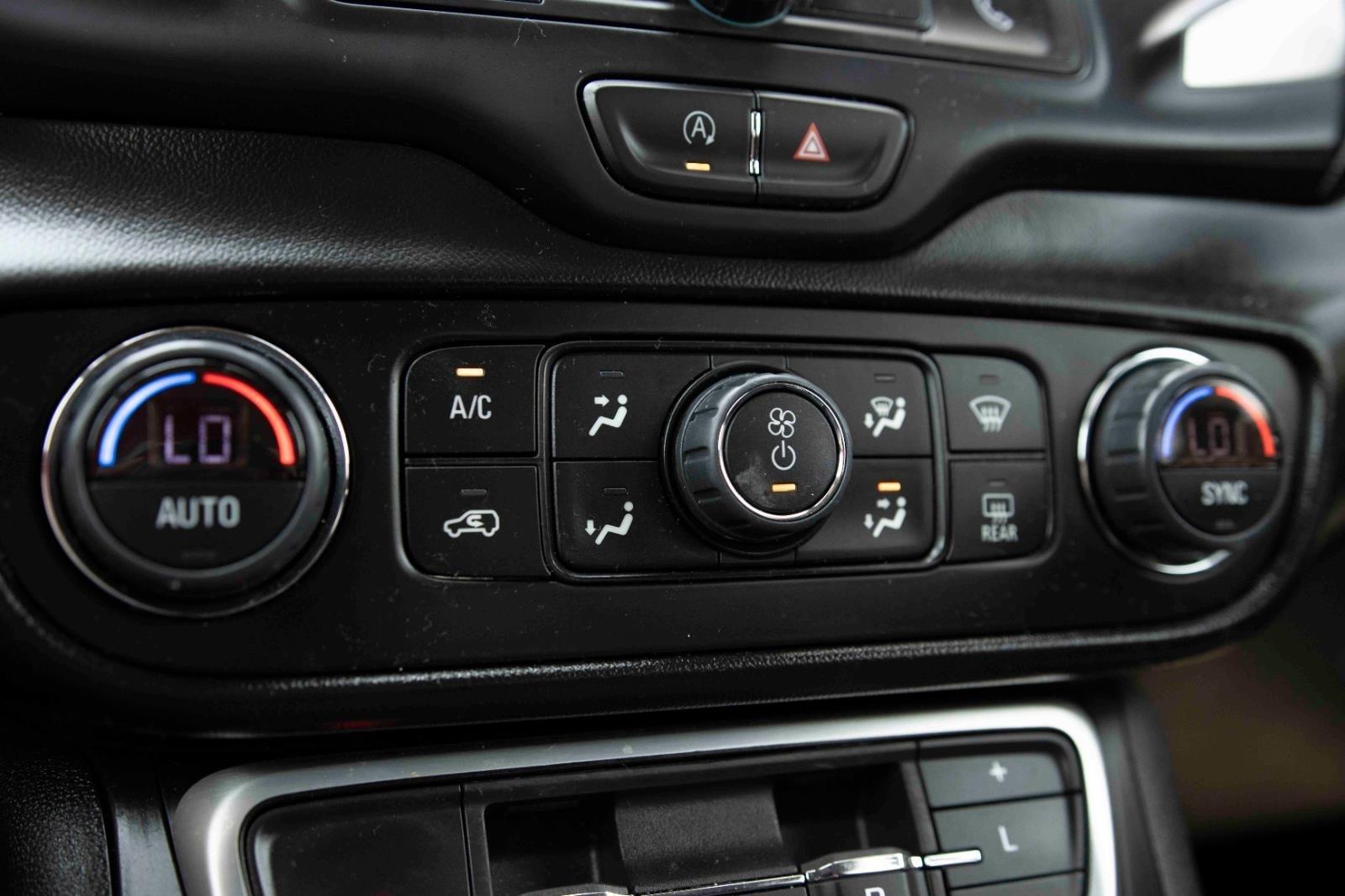 2022 Gmc Terrain SLE photo 8