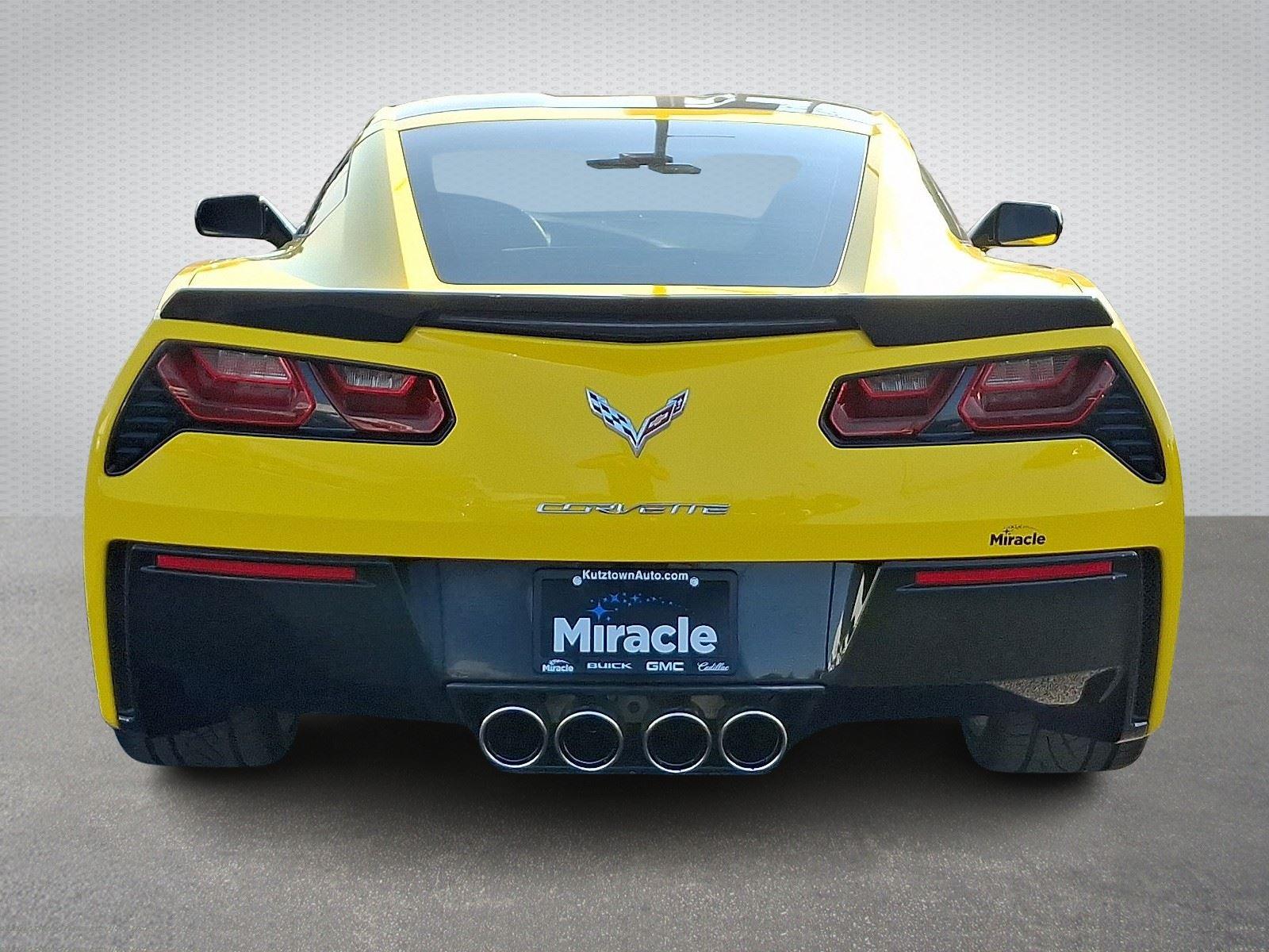 2014 Chevrolet Corvette Stingray Z51 2LT photo 5
