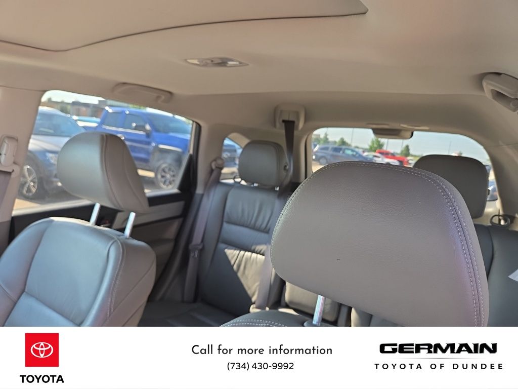 2011 Honda CR-V EX-L photo 19