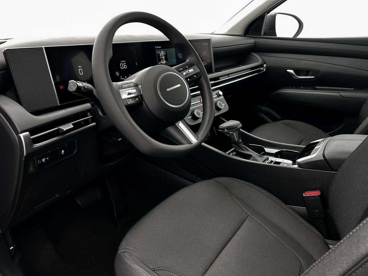 2026 Hyundai Tucson SE photo 13