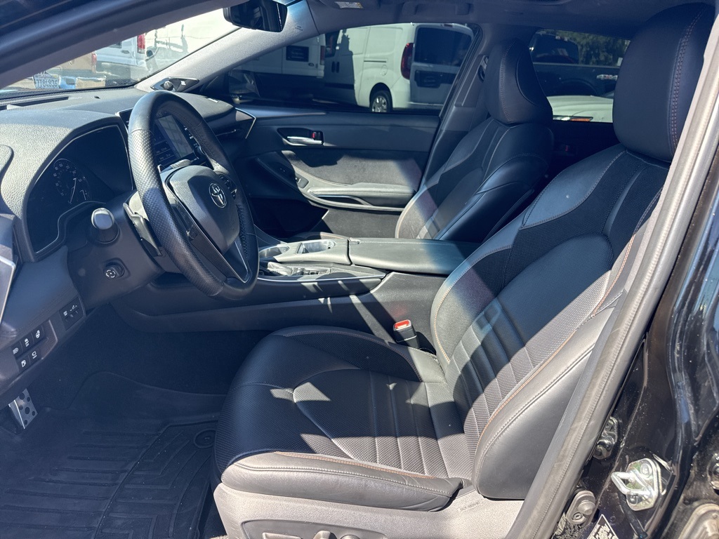 2019 Toyota Avalon XLE XSE Touring Limited photo 6