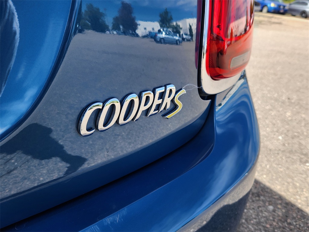 2024 Mini Cooper 2 Door Hardtop SE photo 28