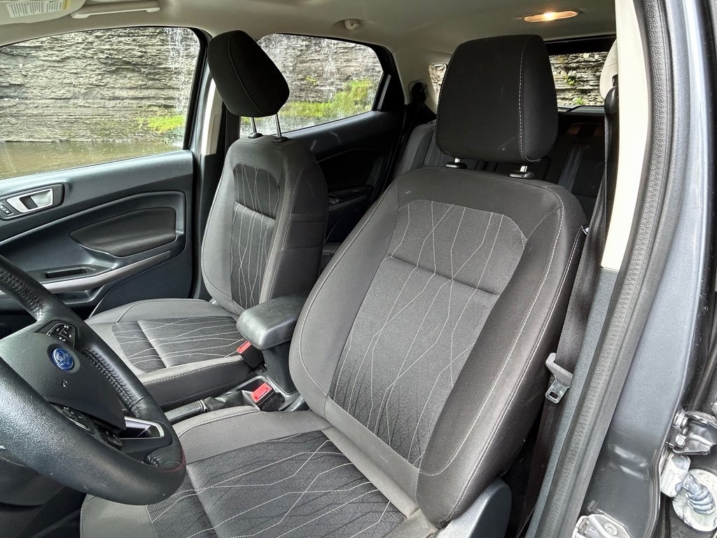 2020 Ford EcoSport SE photo 14