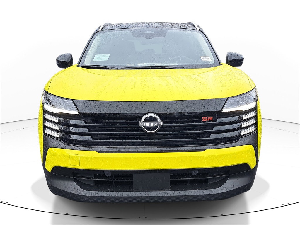 2026 Nissan Kicks SR photo 2