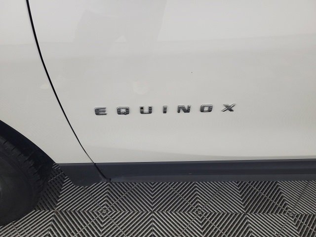 2022 Chevrolet Equinox LT photo 4