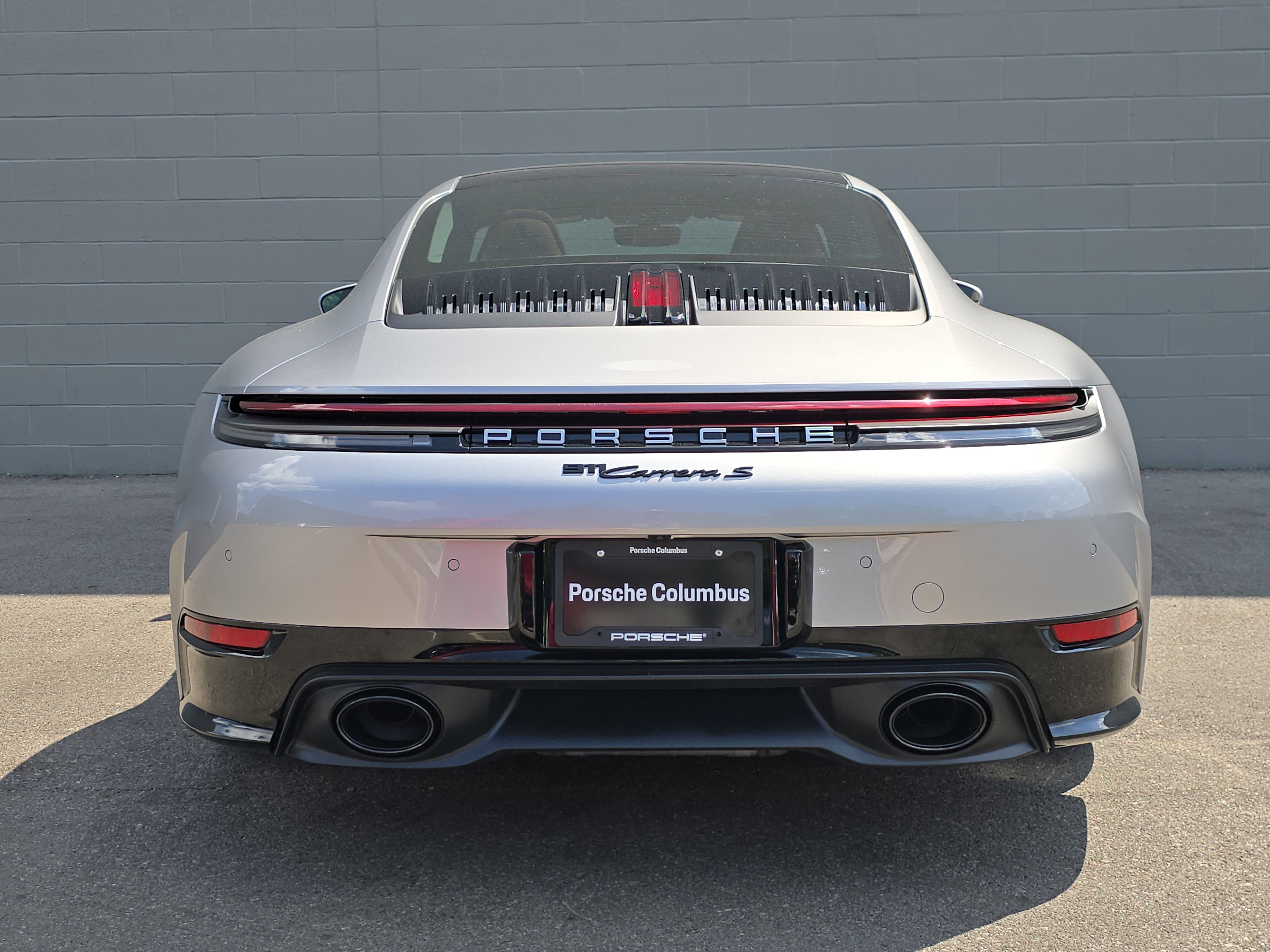 2025 Porsche 911 S photo 4