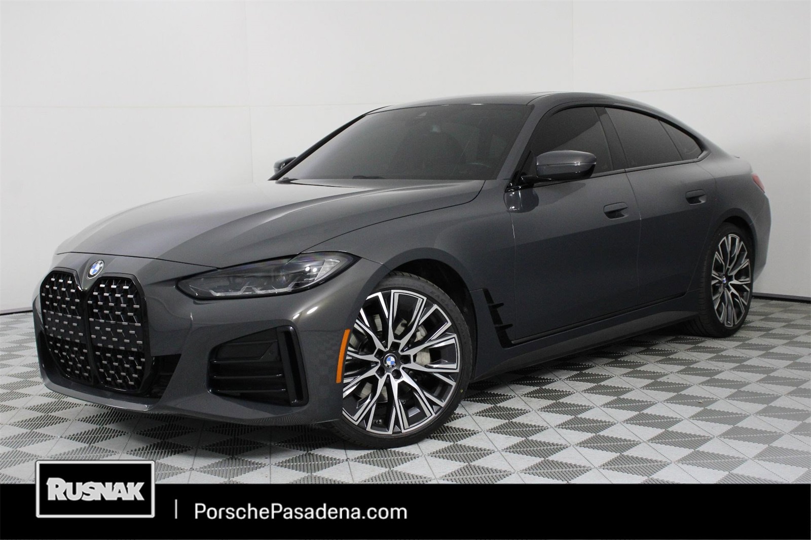 2022 BMW 4 Series 430i's photo