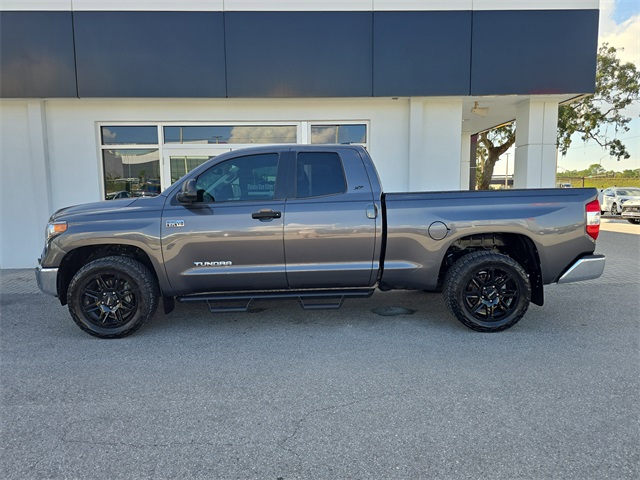 2021 Toyota Tundra SR5 Grade photo 3