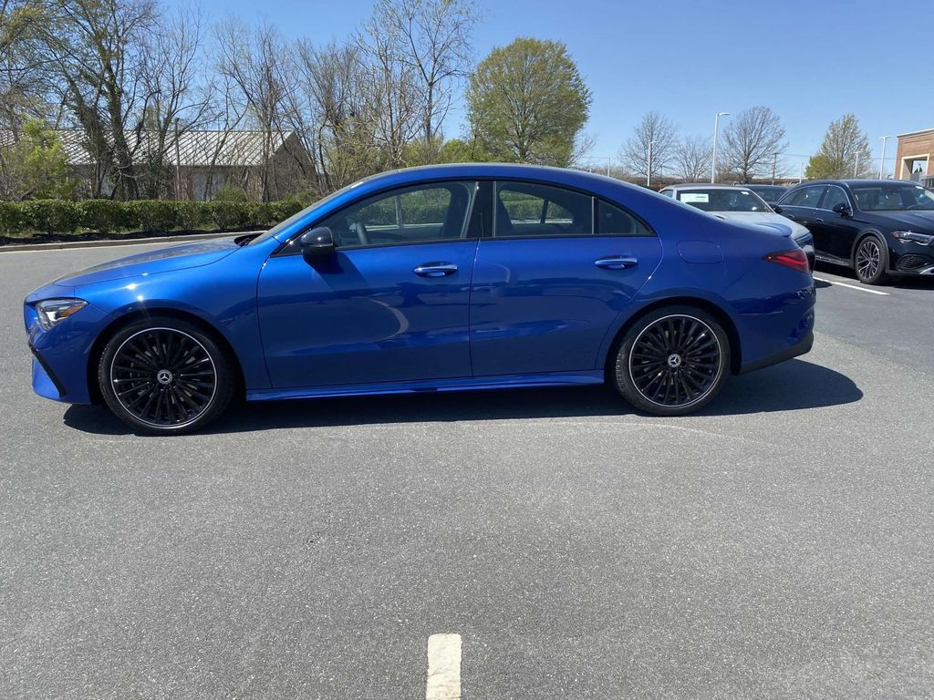 2025 Mercedes Benz CLA 250 photo 8