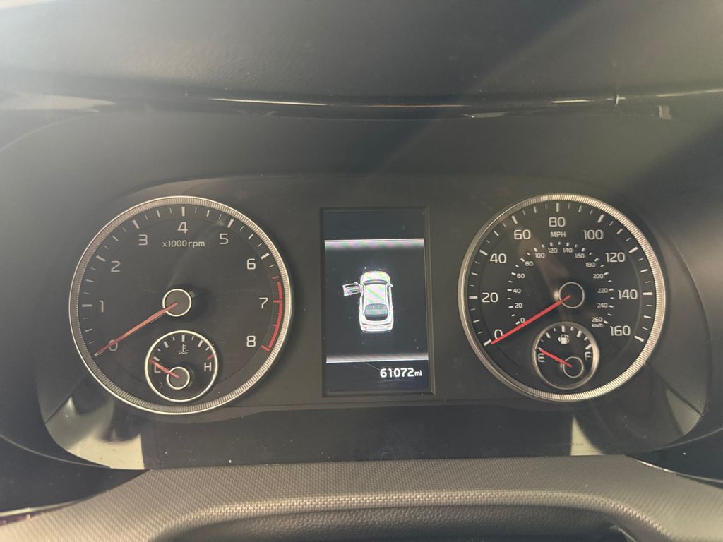 2023 Kia K5 LXS photo 10