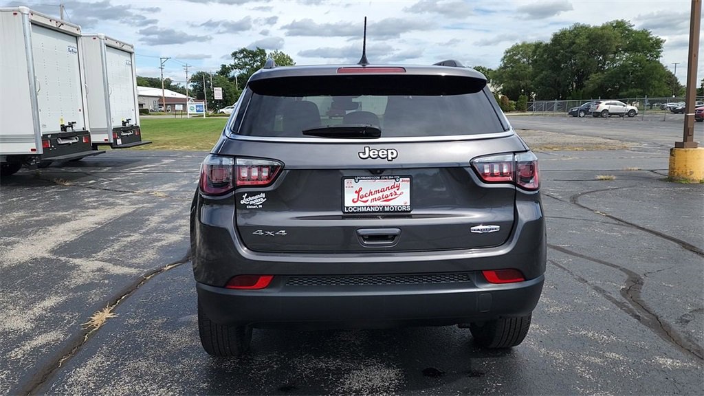 2022 Jeep Compass Latitude photo 6