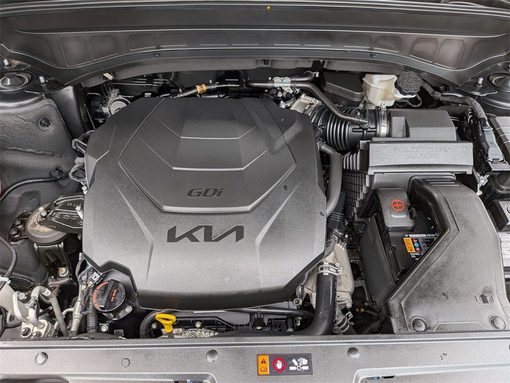 2022 Kia Telluride S photo 32