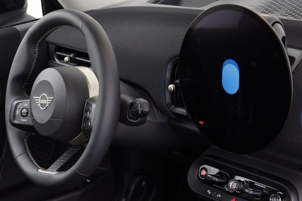 2025 Mini Cooper 2 Door Hardtop Signature photo 20