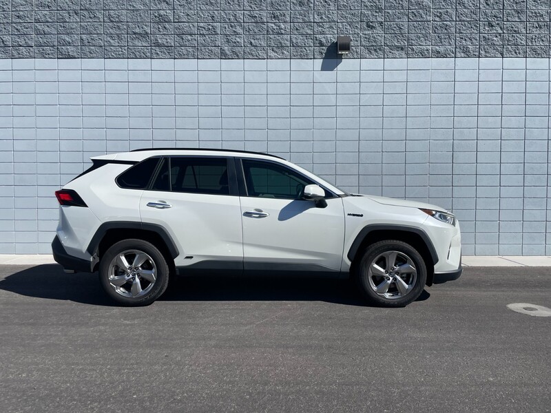 Used 2020 Toyota RAV4 Limited with VIN 2T3DWRFV2LW049322 for sale in Northfield, Minnesota