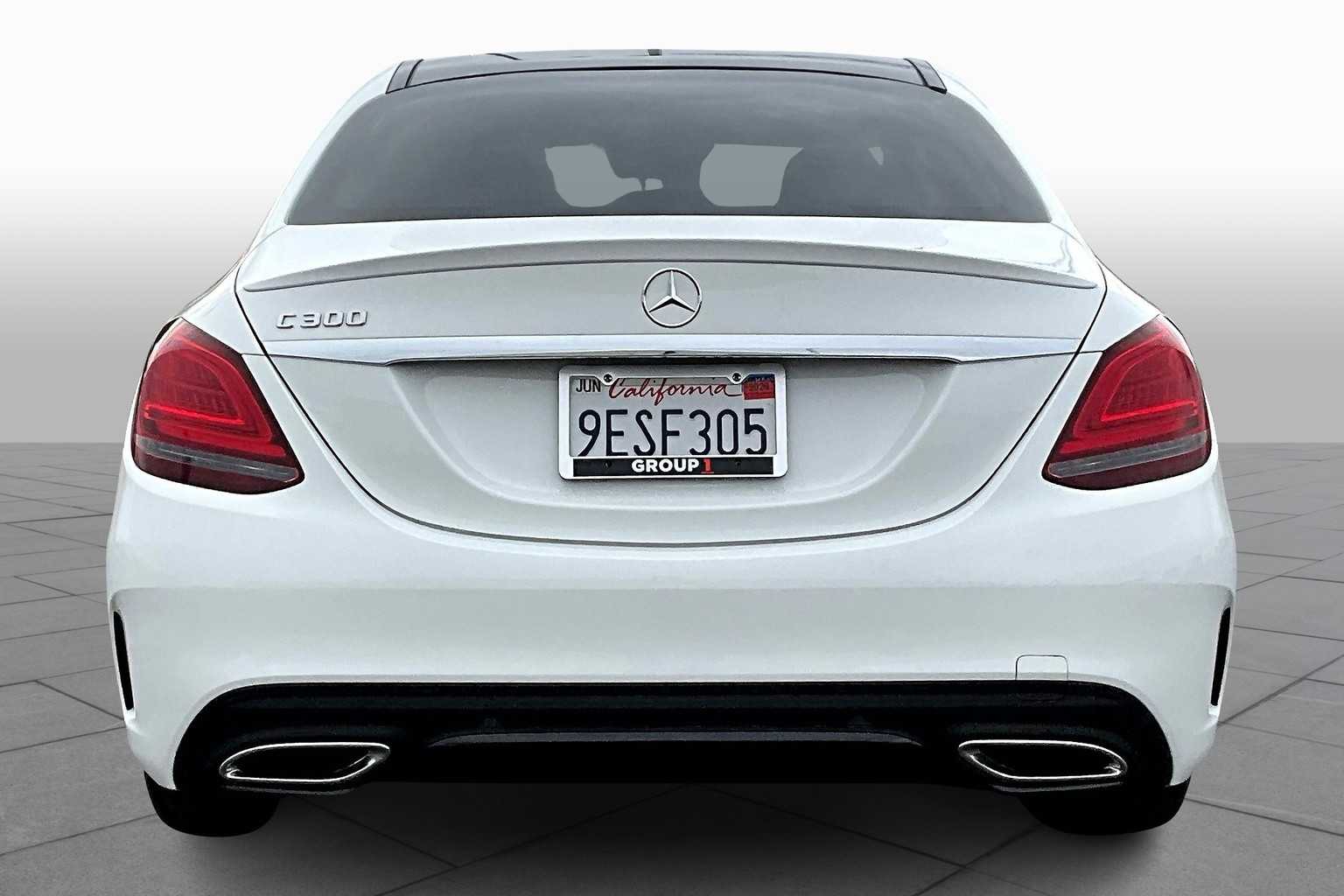 2021 Mercedes Benz C 300 photo 4