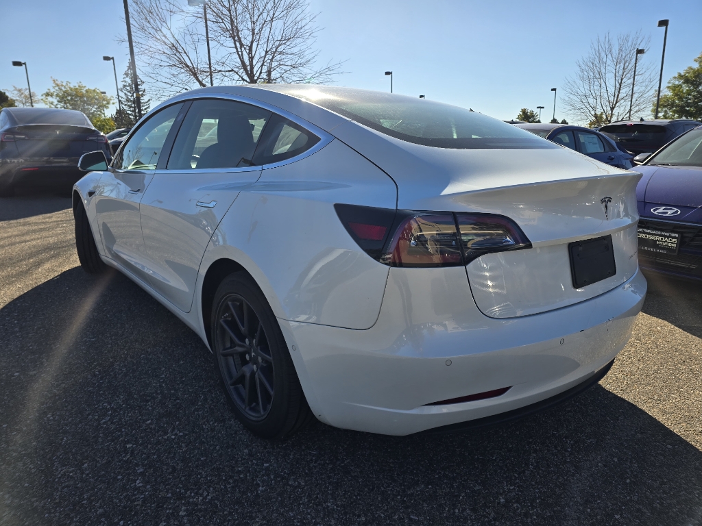 2019 Tesla Model 3 Long Range photo 3