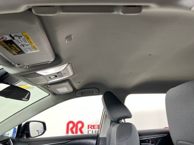 2024 Toyota RAV4 XLE photo 16